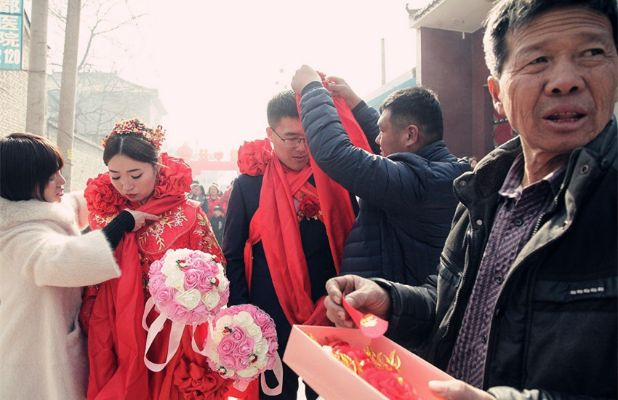 农村结婚做什么赚钱的工作？解读农村婚礼经济下的职业机遇