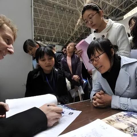外贸平台赚钱攻略，探索多种工作方式与成功案例