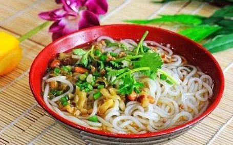 南宁做什么粉生意赚钱？热门粉类生意解读与成功案例分享