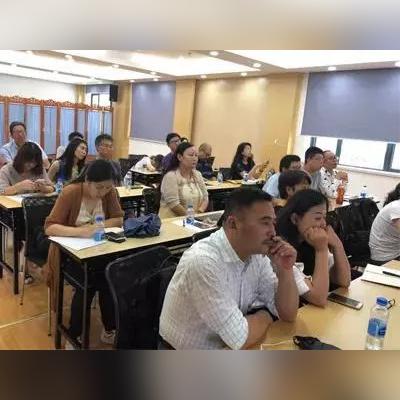 创业成功之路，激励人心的语句与实用案例解读