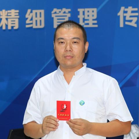 农村大叔在杭州做什么赚钱？一探究竟！