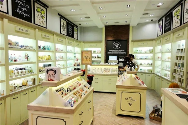 化妆品加盟连锁店的盈利之道