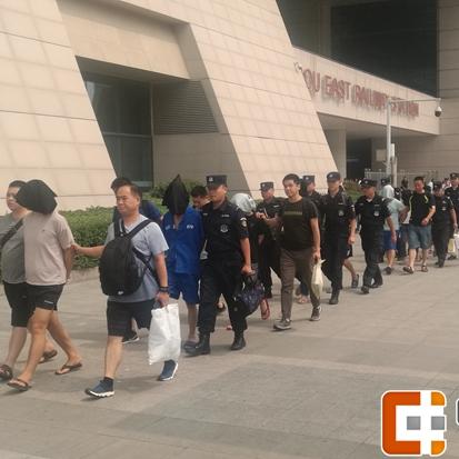 揭秘QQ聊天记录盗取技巧，小心这些陷阱！