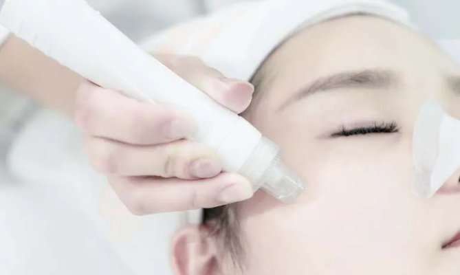 美带眼霜加盟全解析，如何轻松开启你的美妆事业？