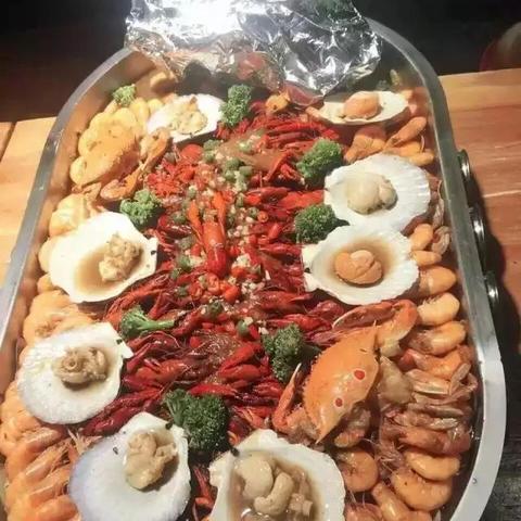 当今能做什么吃的赚钱，热门美食行业创业解析