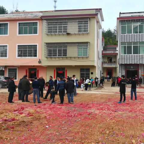 过年卖什么能快速致富？这些热门商品和项目你不得不看！