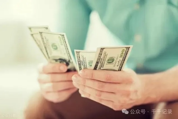 明年副业做什么能赚钱？看这些热门选择及成功案例！