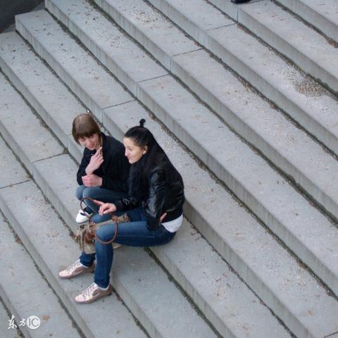 揭秘微信聊天记录的秘密，可以查别人微信聊天记录吗？