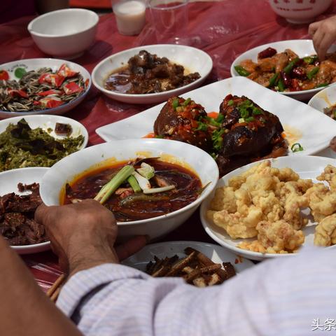 亲戚做什么生意赚钱多？热门行业与成功案例解析