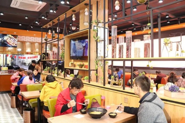 饭店加盟即将开业，全方位解读开业前的准备与细节