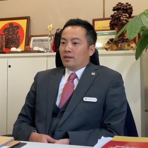 羊小咩的便荔卡提现记，一场说走就走的金融之旅