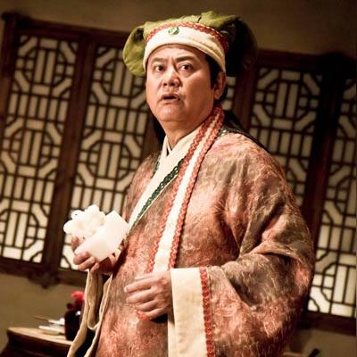 秋香家具折扣仓加盟指南，一步步教你如何成功加盟