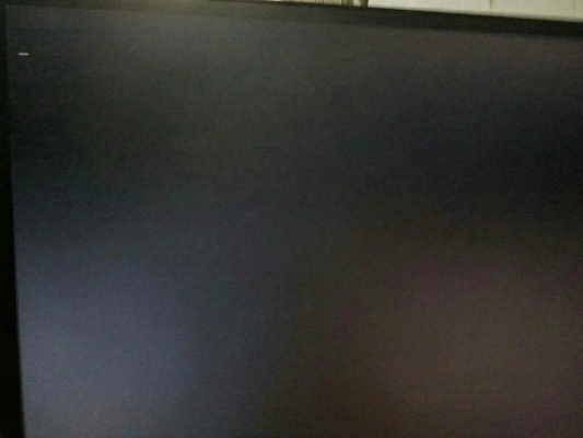 电脑品牌出现后黑屏现象解析