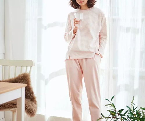 探索高端家居服品牌，奢华与舒适并存