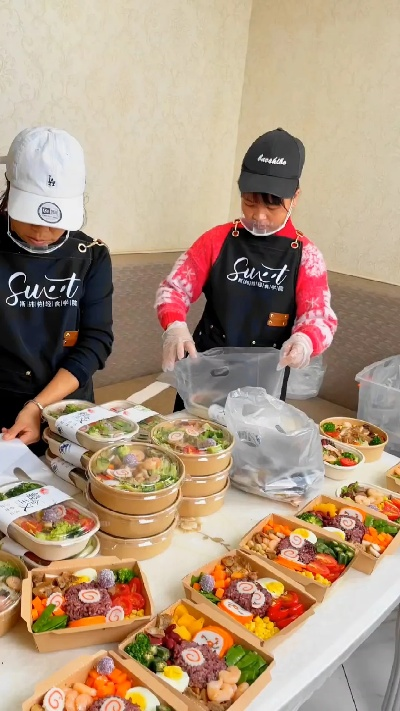 探索餐饮托管服务，如何选择适合您的品牌？