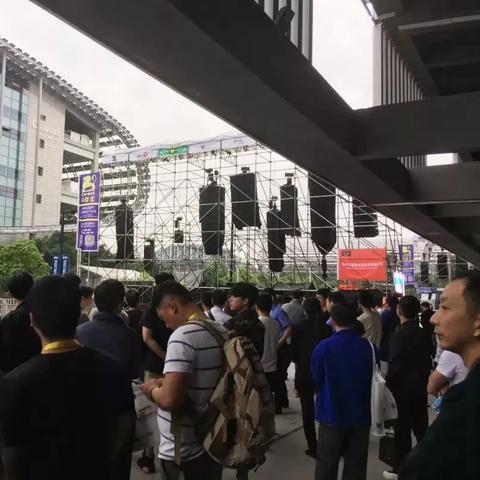 中国户外服装品牌崛起之路