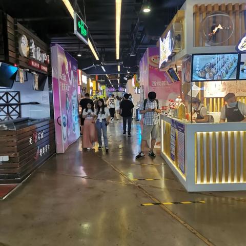 南京摆摊做什么生意好赚钱？从实例和市场趋势看