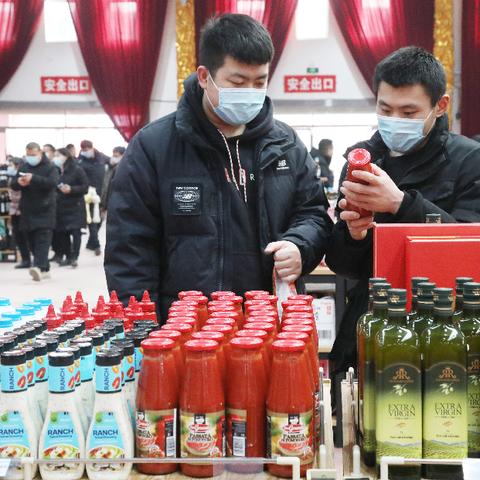化妆品品牌周边产品的魅力与市场策略