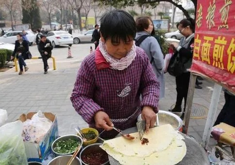 买小吃摆摊，选什么最赚钱？看我一一揭秘！