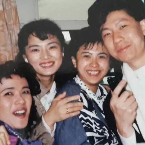 揭秘微信聊天记录的消失之谜，如何查看别人删除的聊天记录？