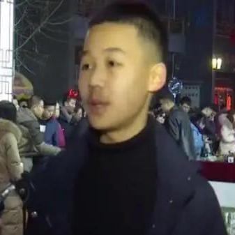 网友过年做什么生意好赚钱？热门商机与案例解析