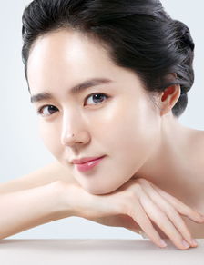 宝后化妆品牌，从传统到现代的华丽蜕变