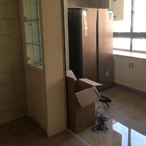 汽车品牌冰箱贴的魅力与实用指南