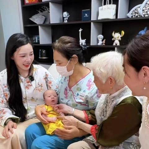 揭秘微信聊天记录查询，如何合法合规地了解你老公的隐私？