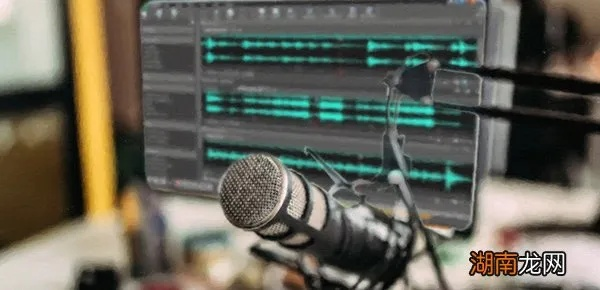 抖音如何先唱歌再配音赚钱?探索音乐与声音的融合之道 抖音如何先唱歌再配音赚钱?探索音乐与声音的融合之道